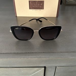 Maui Jim Violet Lake Black and Gold Sunglasses